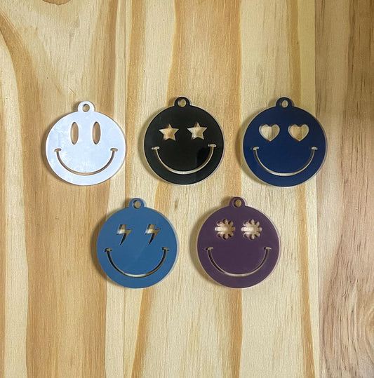 Smiley Face Keychain: Character Backpack Charm with Tassel