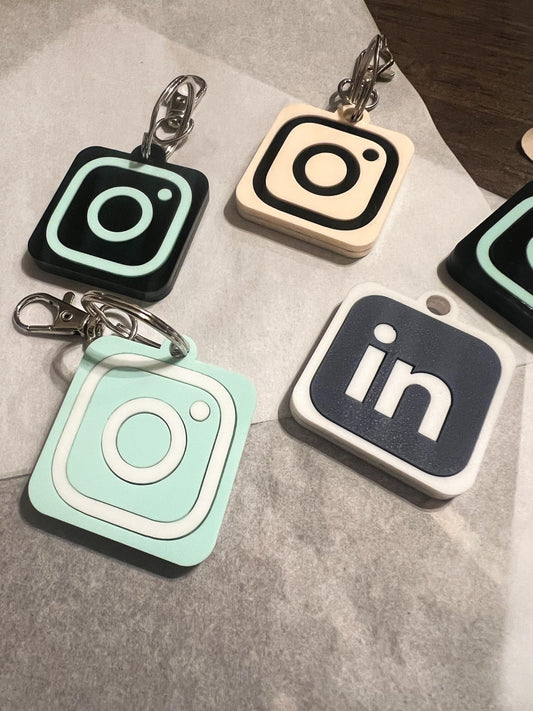 NFC Social Media Keychain Tag: Venmo, Facebook, Instagram, Website