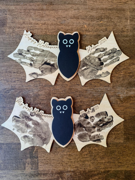 Halloween Bat Handprint Keepsake: DIY Kids Craft, Spooky Decor